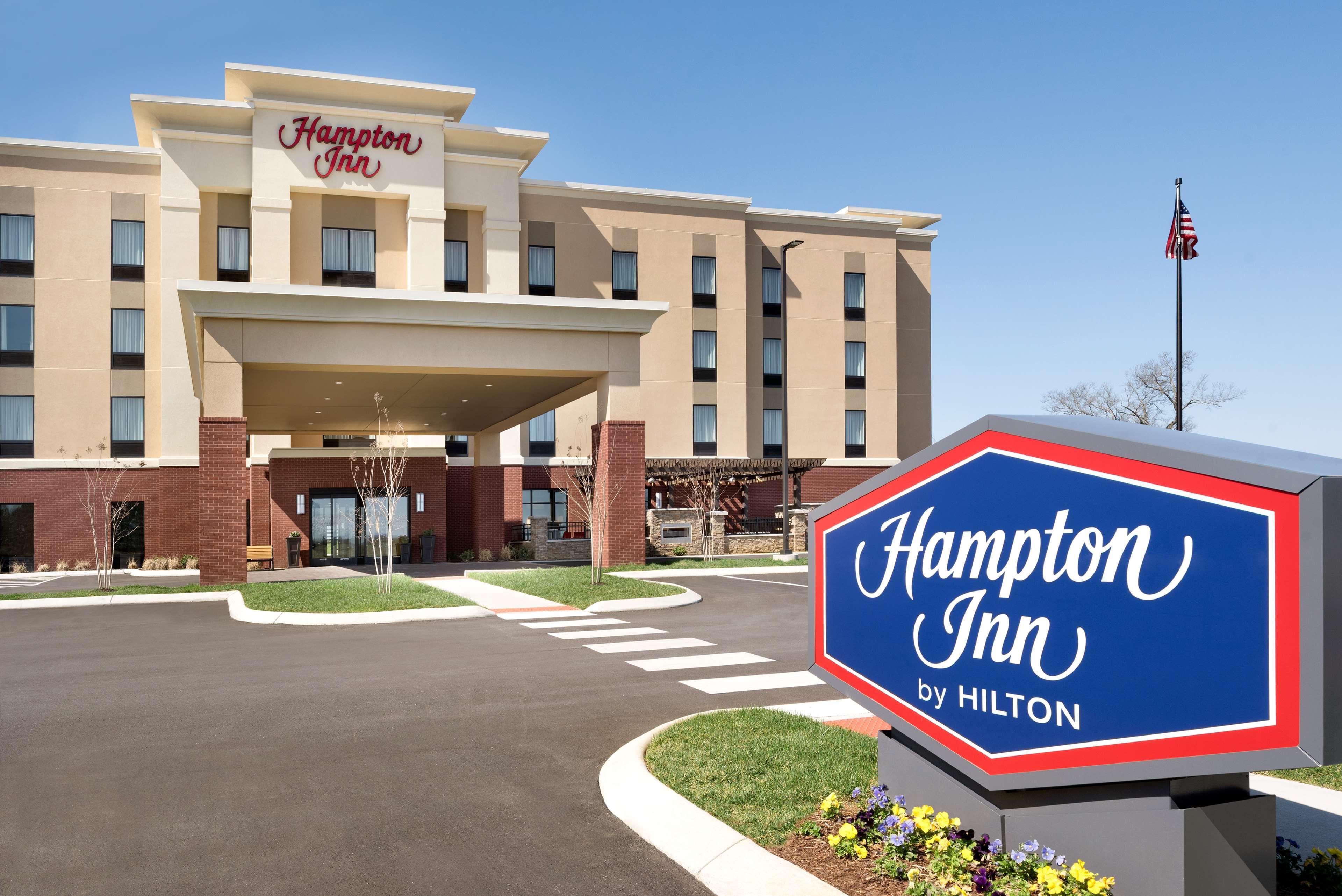 Hampton Inn By Hilton Spring Hill, Tn Kedron Eksteriør billede